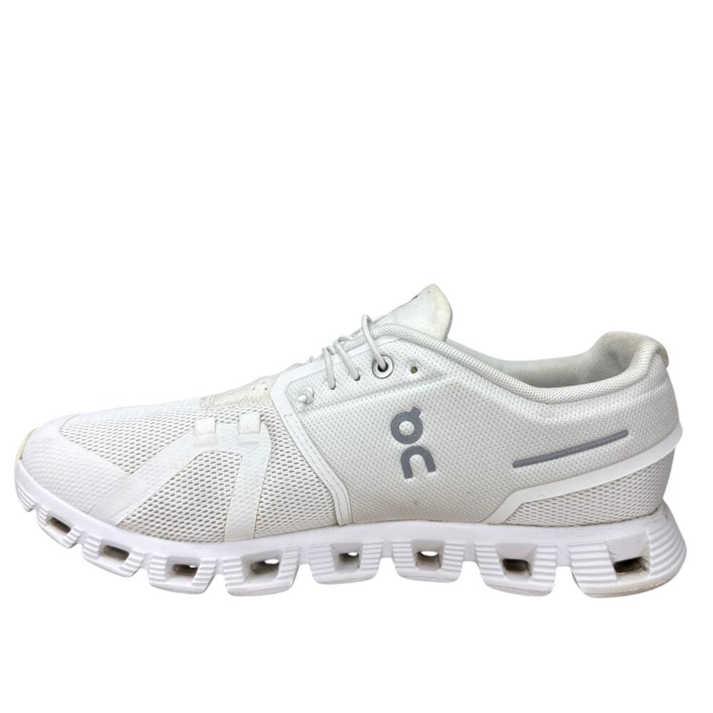 On Cloud 5 Womens Shoes Size 10.5 White Running Sneakers Speed Laces 59.98373